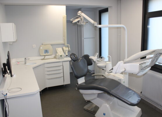 Cabinet dentaire à céder
